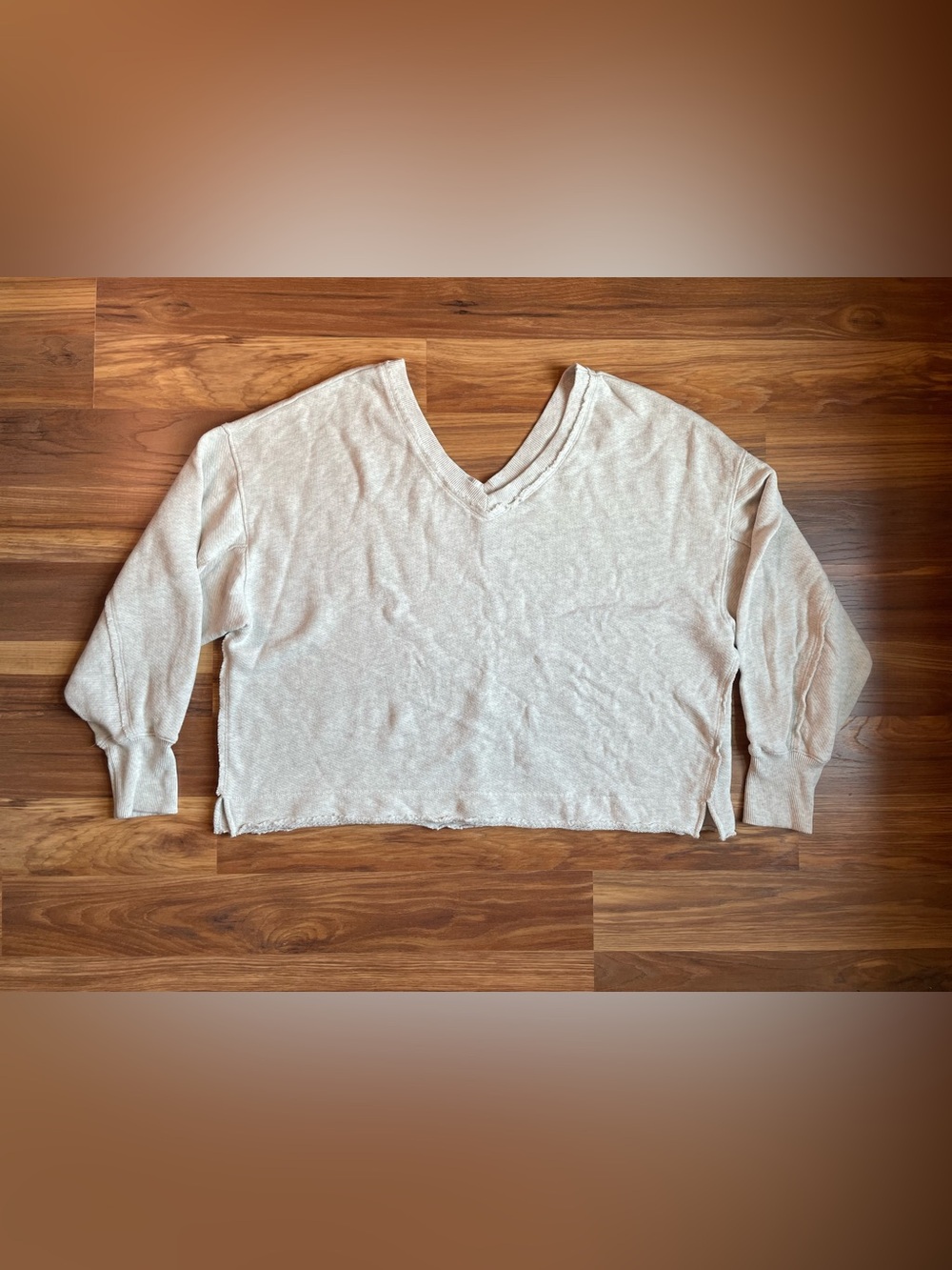 American Eagle V-Neck Lightweight Sweatshirt | women's Large